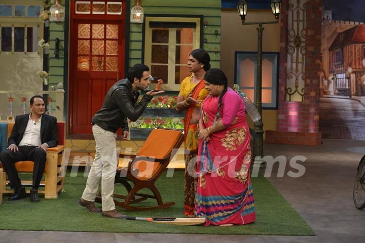 A Flying Kiss Moment! during Promotions of 'Azhar' on 'The Kapil Sharma Show'