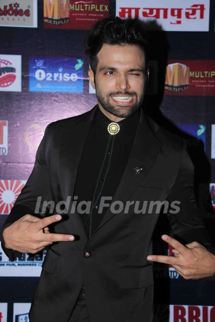 Rithvik Dhanjani and Asha Negi At Dada Saheb Phalke Awards