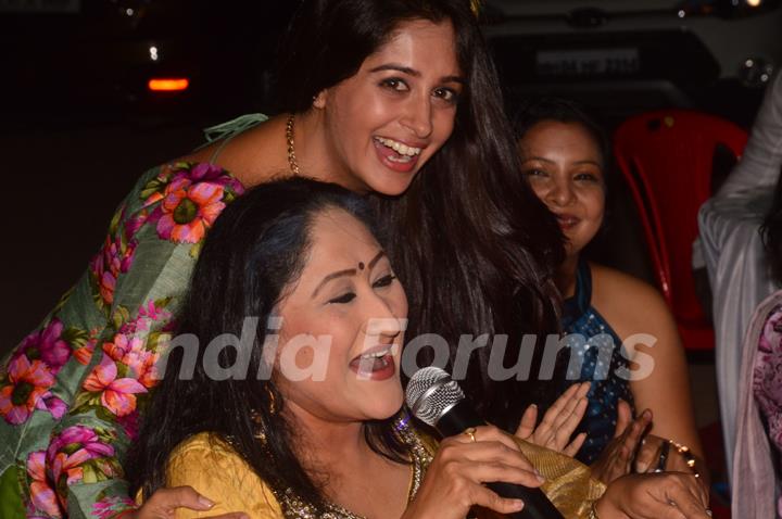 Dipika Kakar and Jayati Bhatia at Saasural Simar Ka 5th Anniversary Celebrations