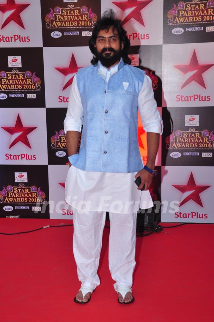 Celebs at Star Parivar Awards Red Carpet Event