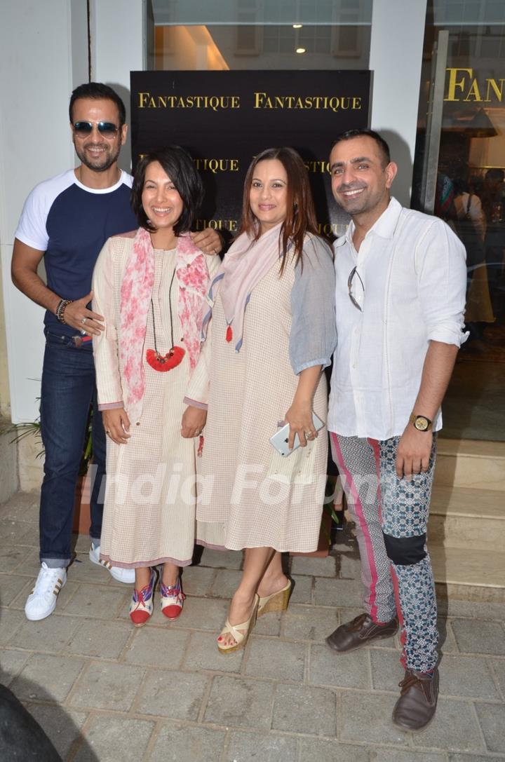 Rohit Roy & Mansi Joshi with Mayank Anand & Shraddha Nigam at Abu Jani Sandeep Khosla's store launch