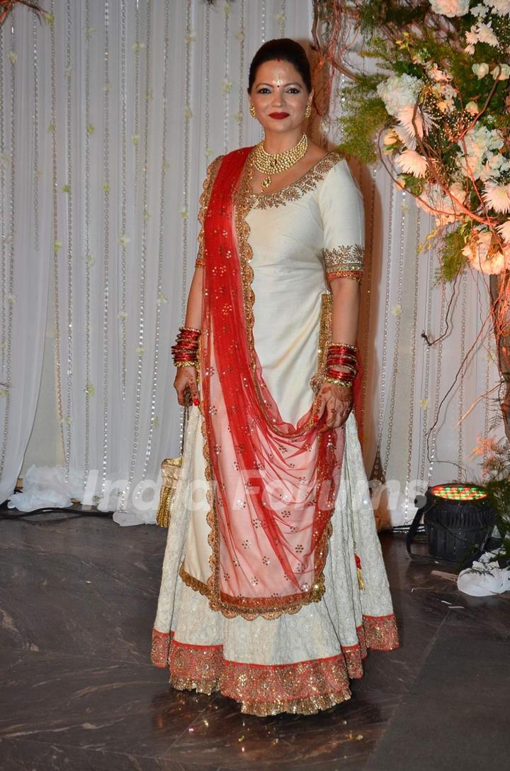 Deanne Pandey at Karan - Bipasha's Star Studded Wedding Reception