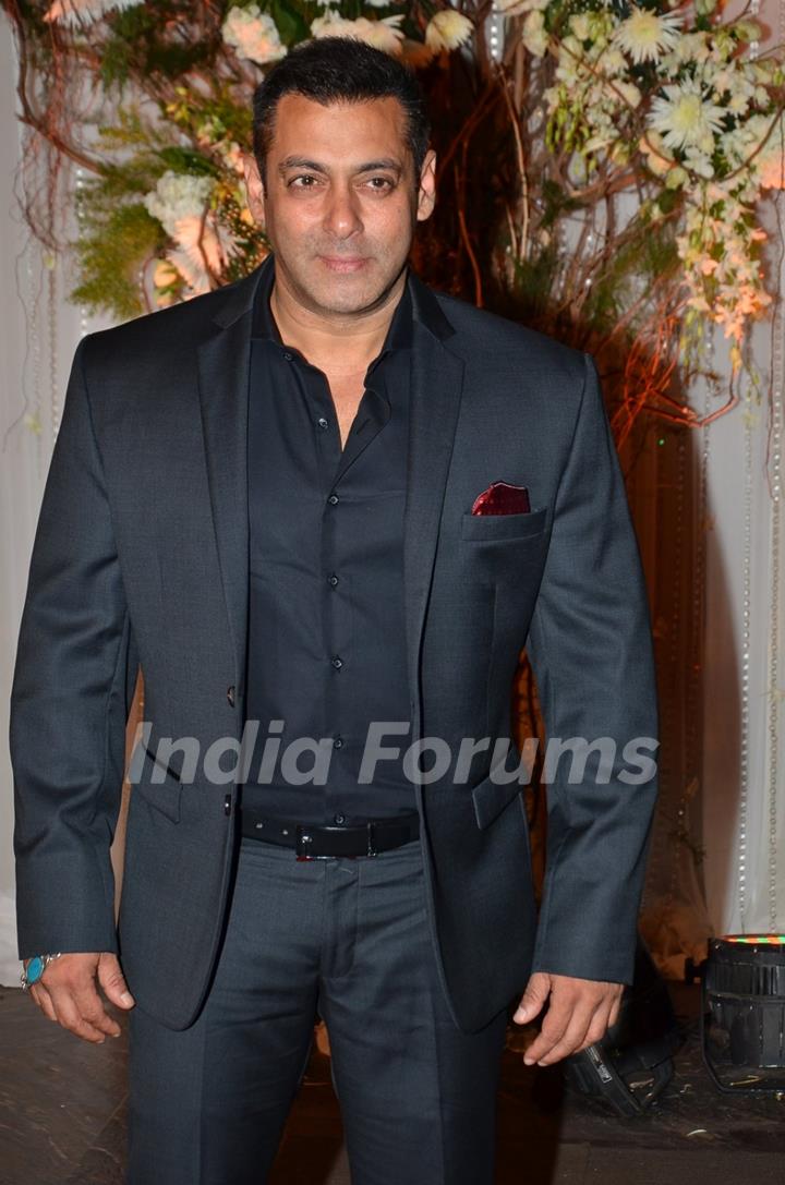 Salman Khan at Karan - Bipasha's Star Studded Wedding Reception