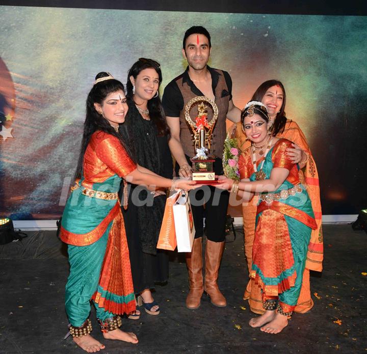 Inaguration of Sandeep Soparkar's '3rd India Dance Week'