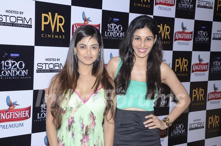 Meera Chopra and Pooja Chopra at Special Screening of '1920 London'