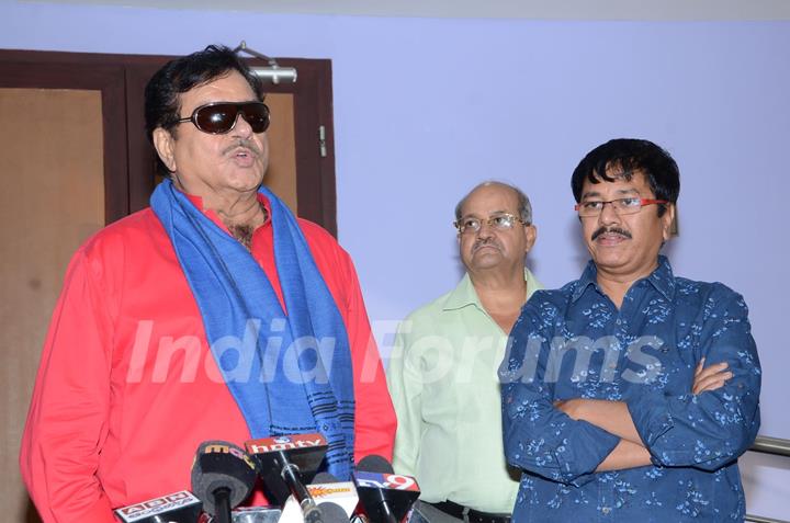 Satrughan Sinha at Press Meet of Eedo Rakam Aado Rakam