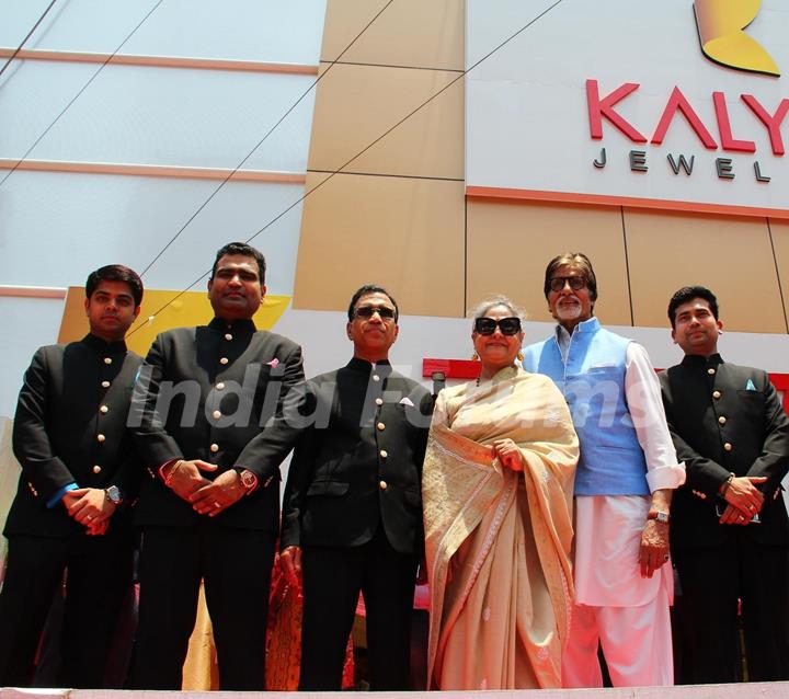 Amitabh Bachchan and Jaya Bachchan Promote Kalyan Jewellers in Kolkata