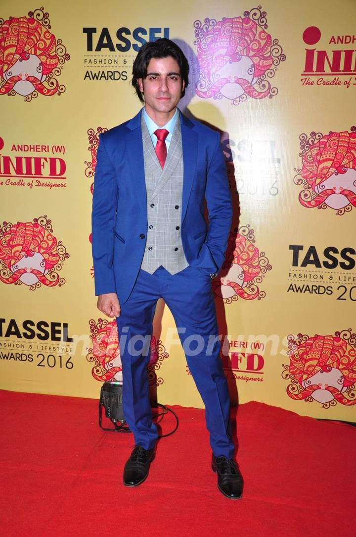 Gautam Rode at Tassel Show