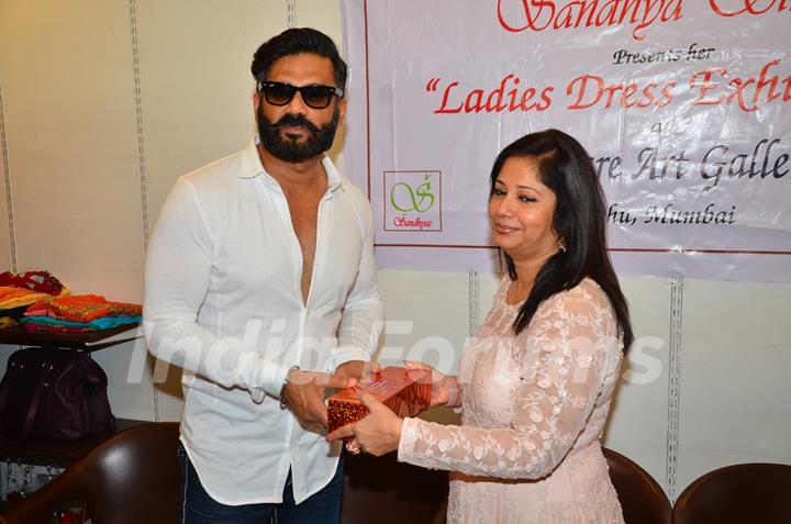 Suneil Shetty at Abitare Art Gallery's Exhibition