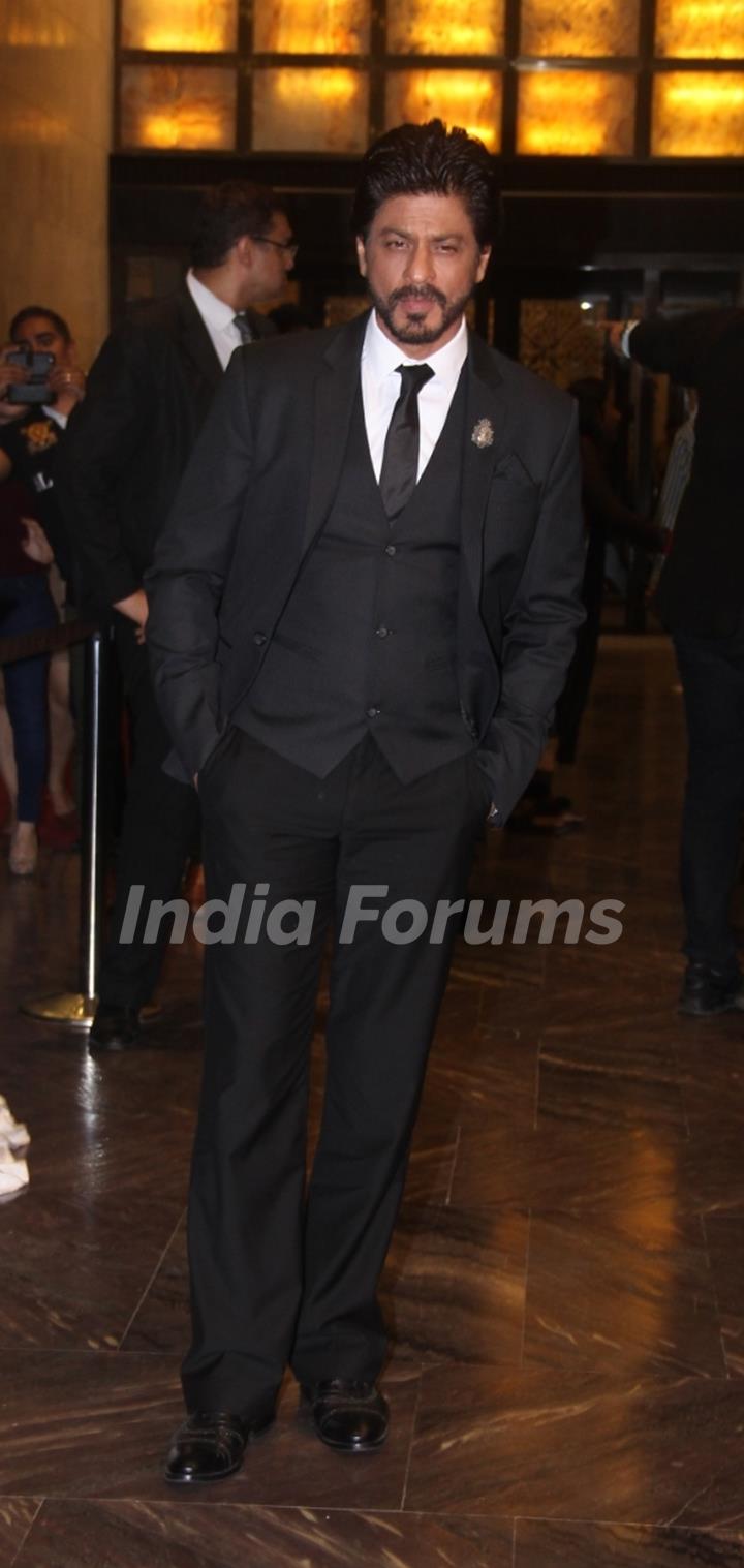 Shah Rukh Khan Graces the Wedding Reception of Preity Zinta & Gene Goodenough