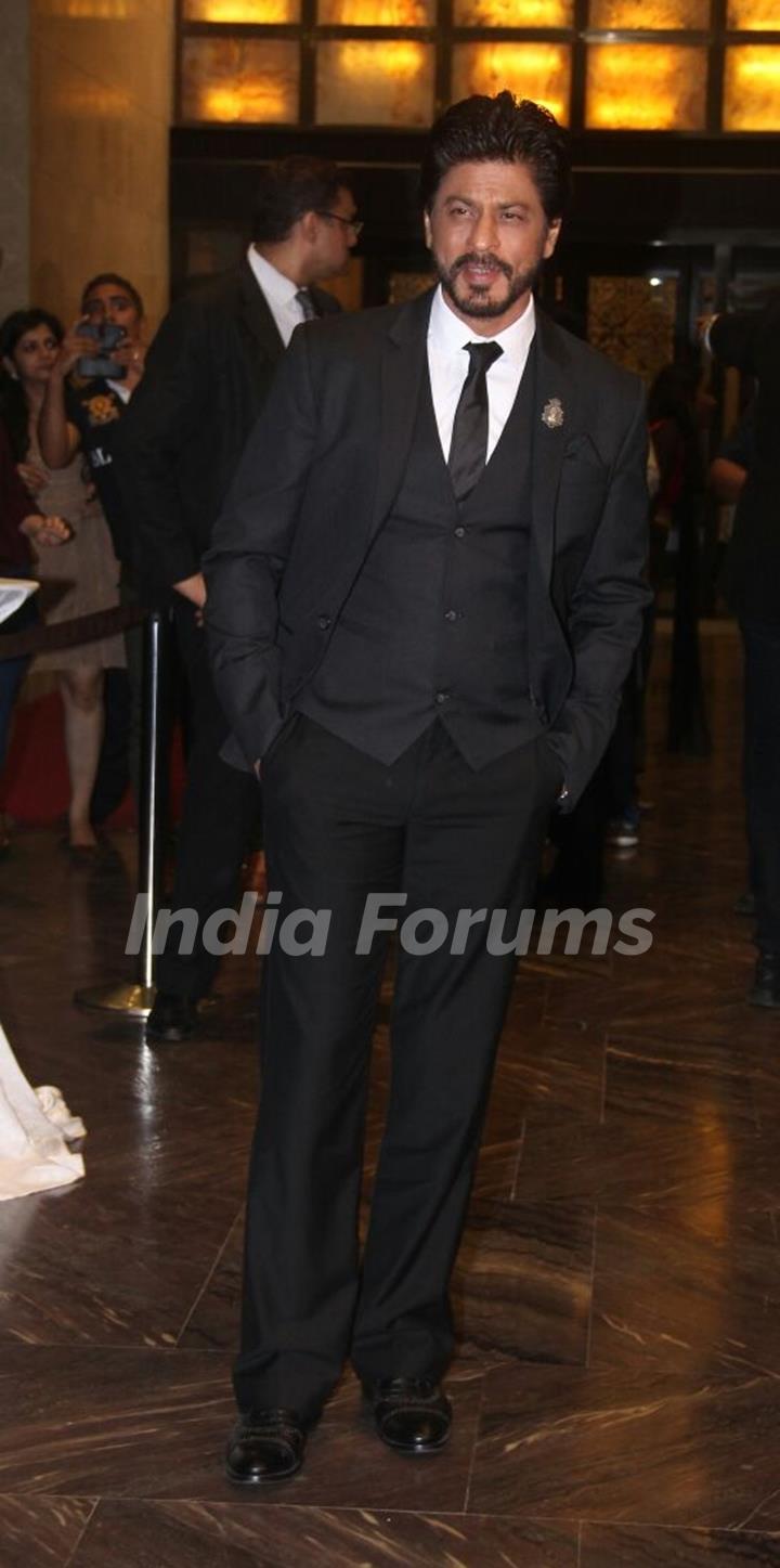 Shah Rukh Khan Graces the Wedding Reception of Preity Zinta & Gene Goodenough