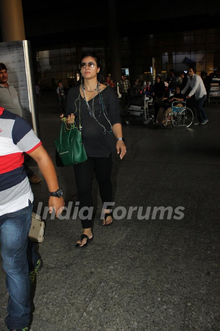 Kajol Snapped at Airport