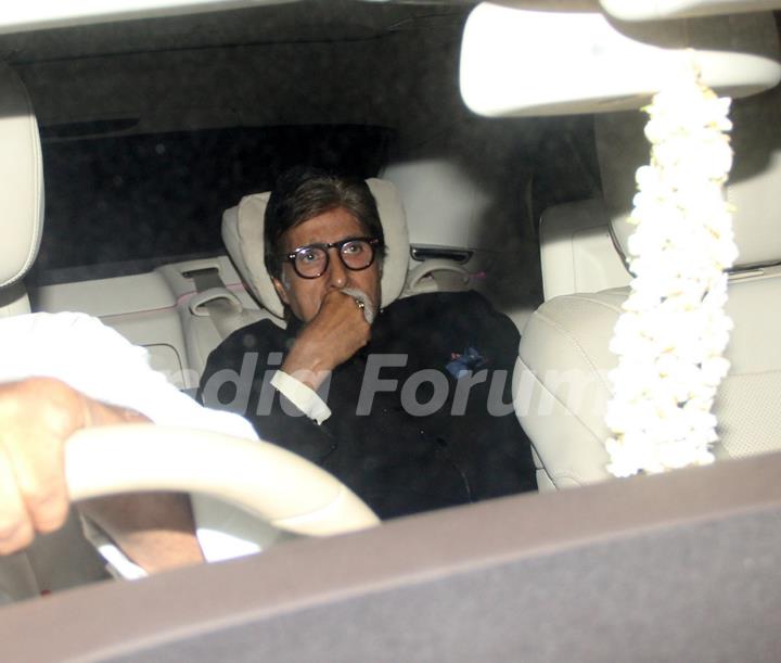 Amitabh Bachchan at Shah Rukh Khan's Dinner Party for Apple CEO TIM Cook