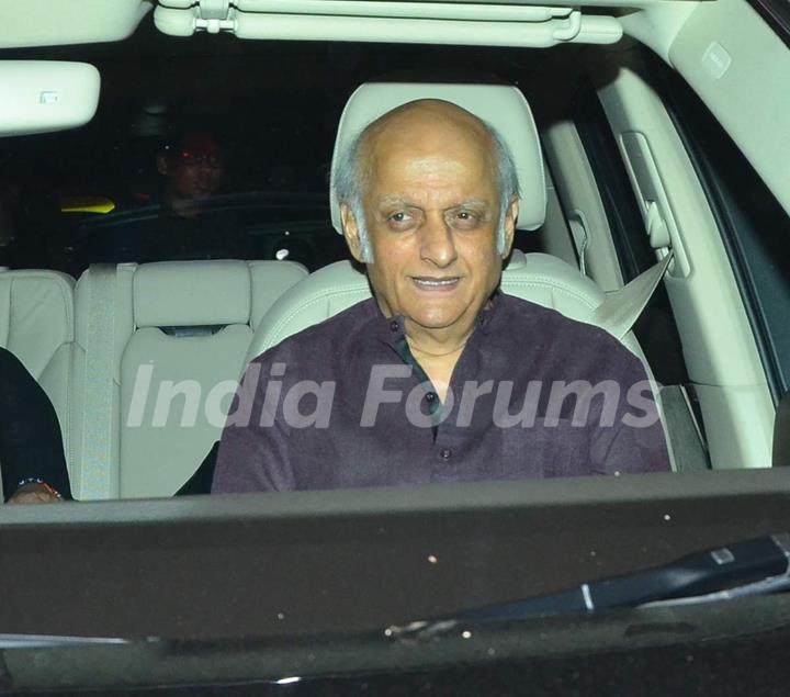 Mukesh bhatt at Shah Rukh Khan's Dinner Party for Apple CEO TIM Cook