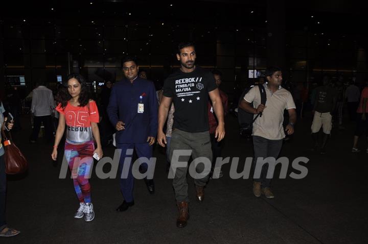 Airport Spotting: John Abraham