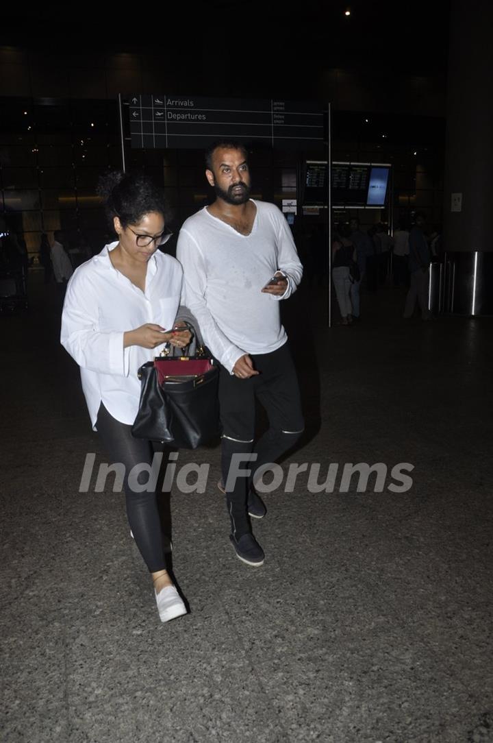 Airport Spotting: Madhu Mantena and Masaba Gupta