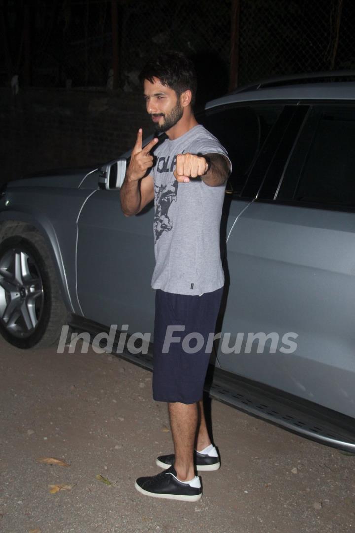 Shahid Kapoor promotes Udta Punjab!