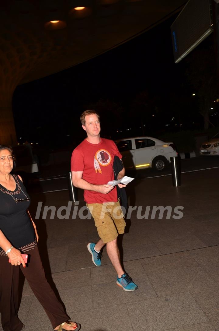 Airport Scenes: Gene Goodenough!