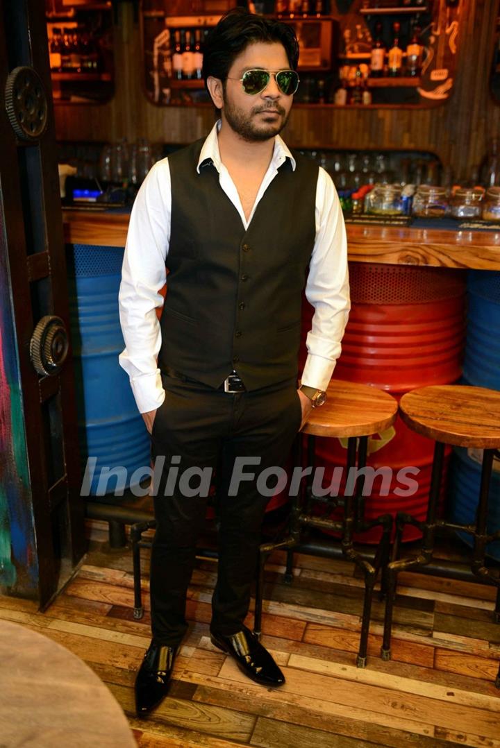 Ankit Tiwari and Sonal Chauhan at Badtameez Song Launch