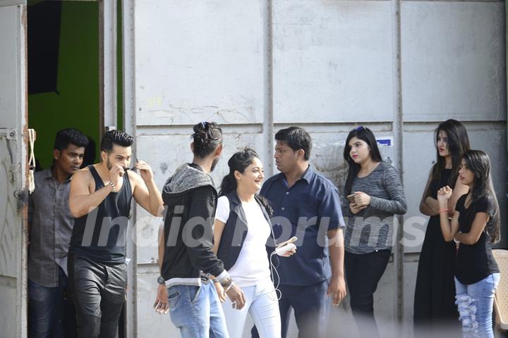 Varun Dhawan Snapped at Dream Tour Photoshoot