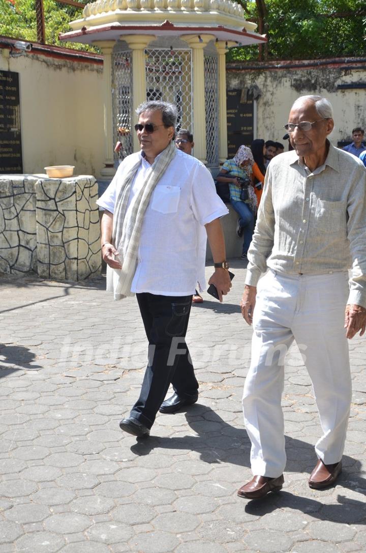 Filmmaker Subhash Ghai at Vikas Mohan's Funeral