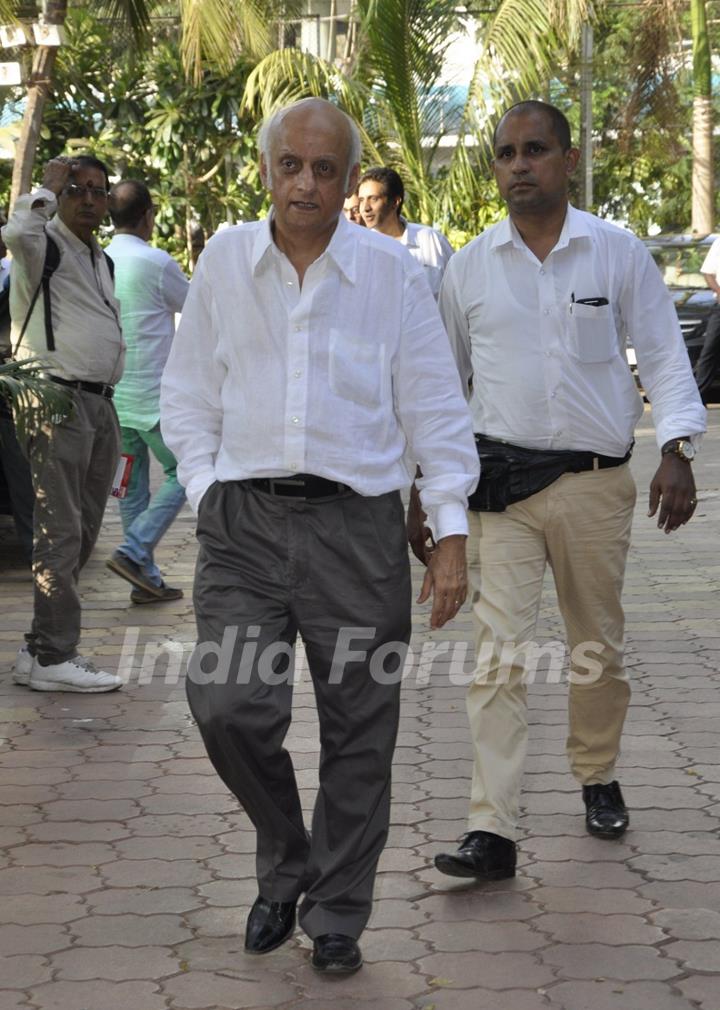 Mukesh Bhatt at Vikas Mohan's Prayer Meet