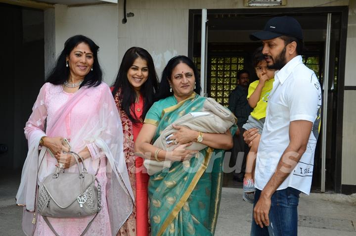 Genelia D'souza gets discharged from hospital post delivery of her second baby boy!