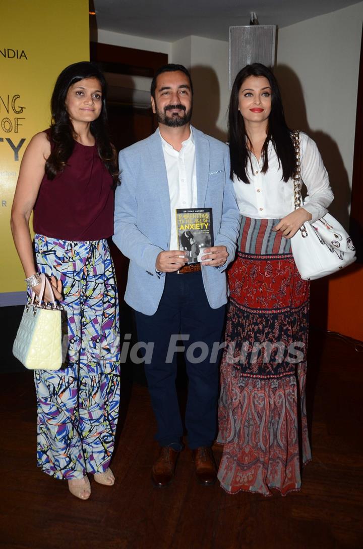 Aishwarya Rai Bachchan at Friend Dr. Zirak Marker's Book