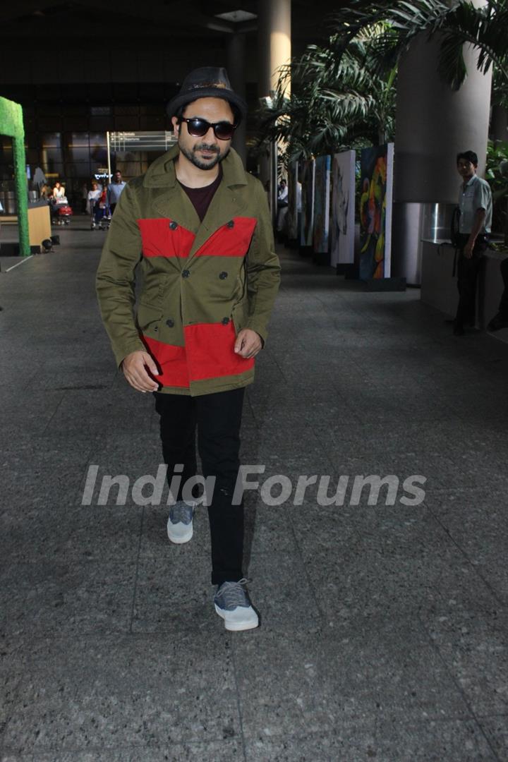 Airport Spotting: Vir Das!