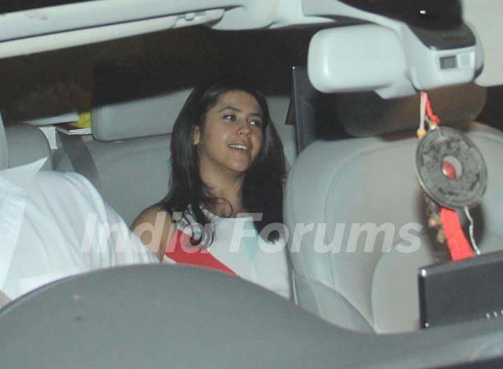 Ekta Kapoor Leaves for Dinner party on her Birthday!