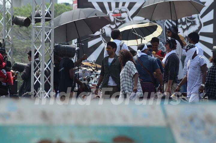 Arjun Rampal & Frahan Akhtar Shoots for Live Performance Scene of Rock on 2!