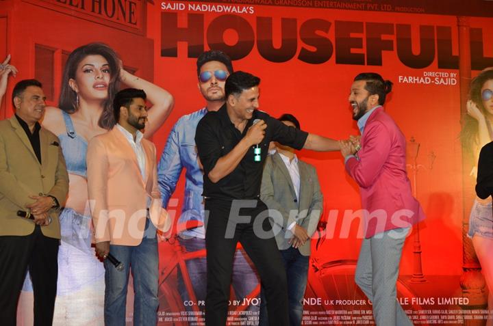 Akshay Kumar, Riteish Deshmukh, Abhishek Bachchan and Boman Irani at Housefull 3 Success Meet!