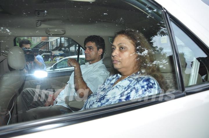 Funeral of Arjun Kapoor's grandmother 'Sattee Shourie'