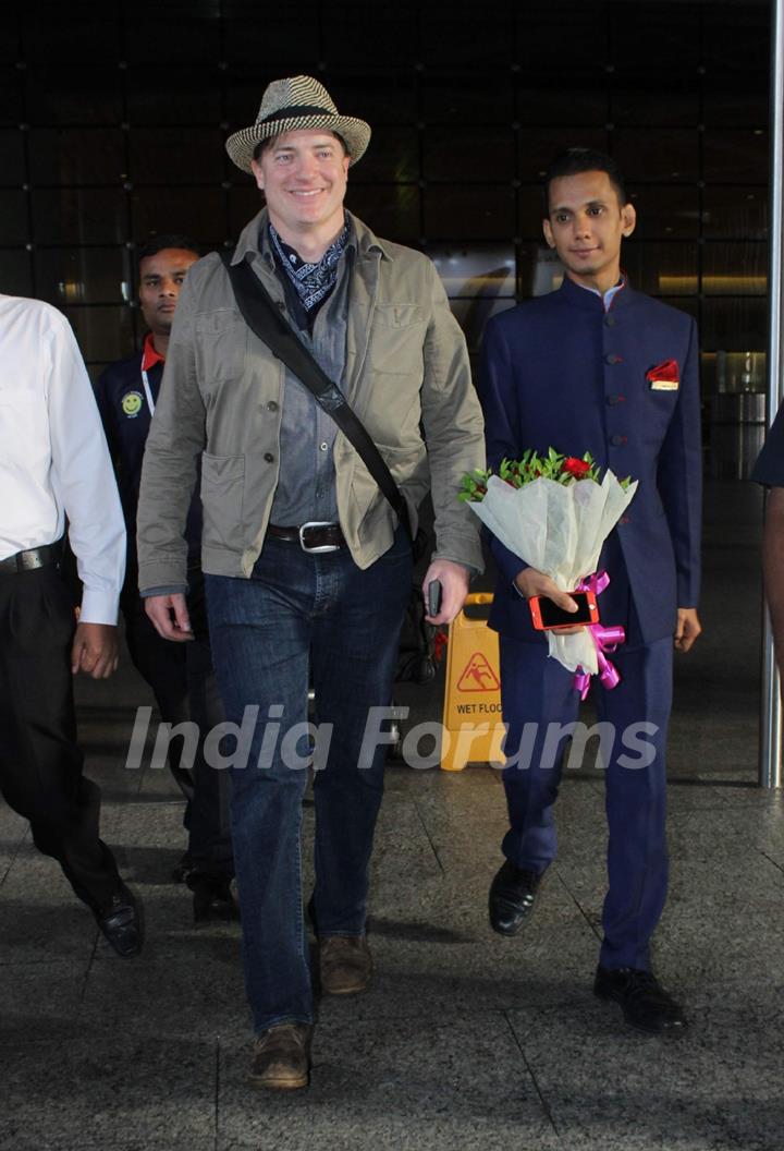 Brendan Fraser Snapped at Mumbai Airport