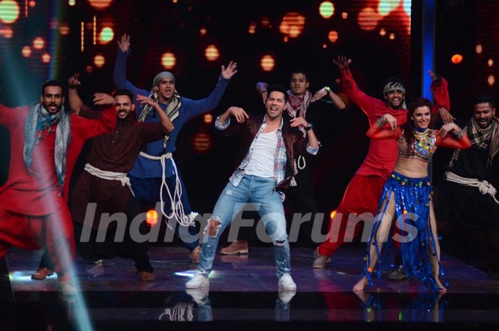 Varun Dhawan Promotes 'Dishoom' on Sa Re Ga Ma Pa 2016