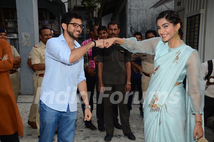 Sonam Kapoor with Aditya Thackeray Pays Tribute to Neerja Bhanot at a School Event