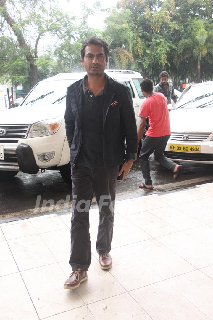 Nawazuddin Siddique Snapped at Airport