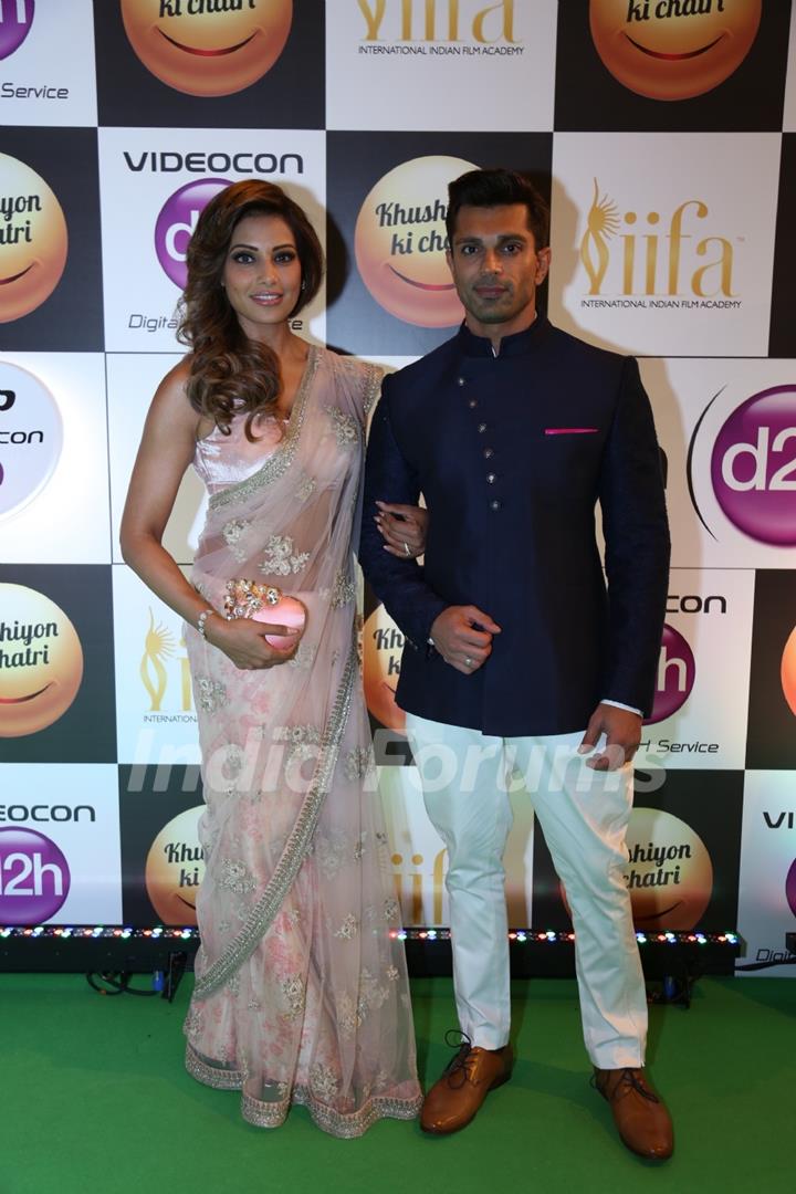 Bipasha Basu and Karan Singh Grover at Star Studded 'IIFA AWARDS 2016'