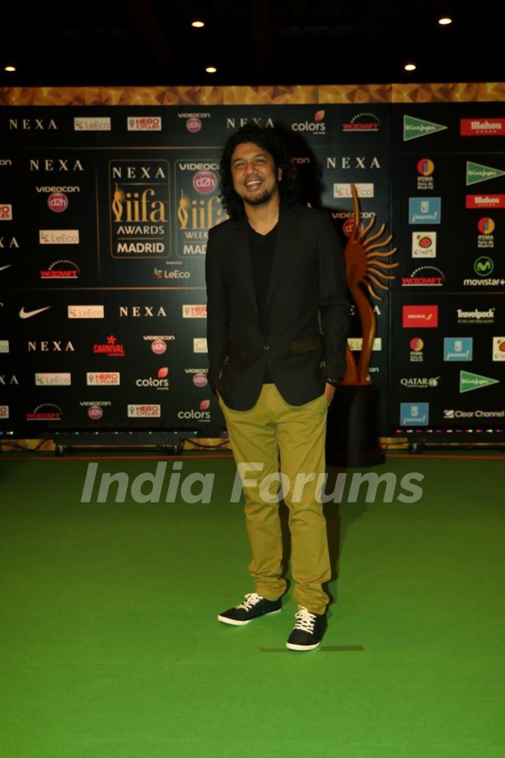 Singer Papon at Star Studded 'IIFA AWARDS 2016'