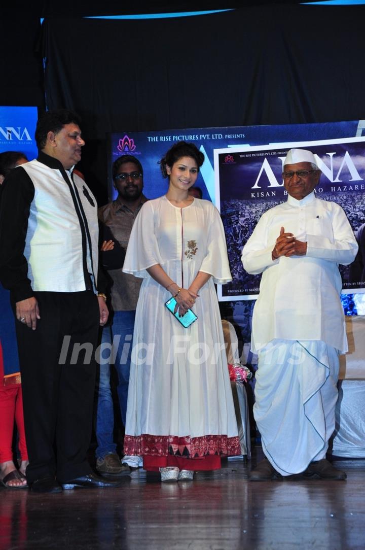 Tanishaa Mukerji at Film Launch of 'Anna'