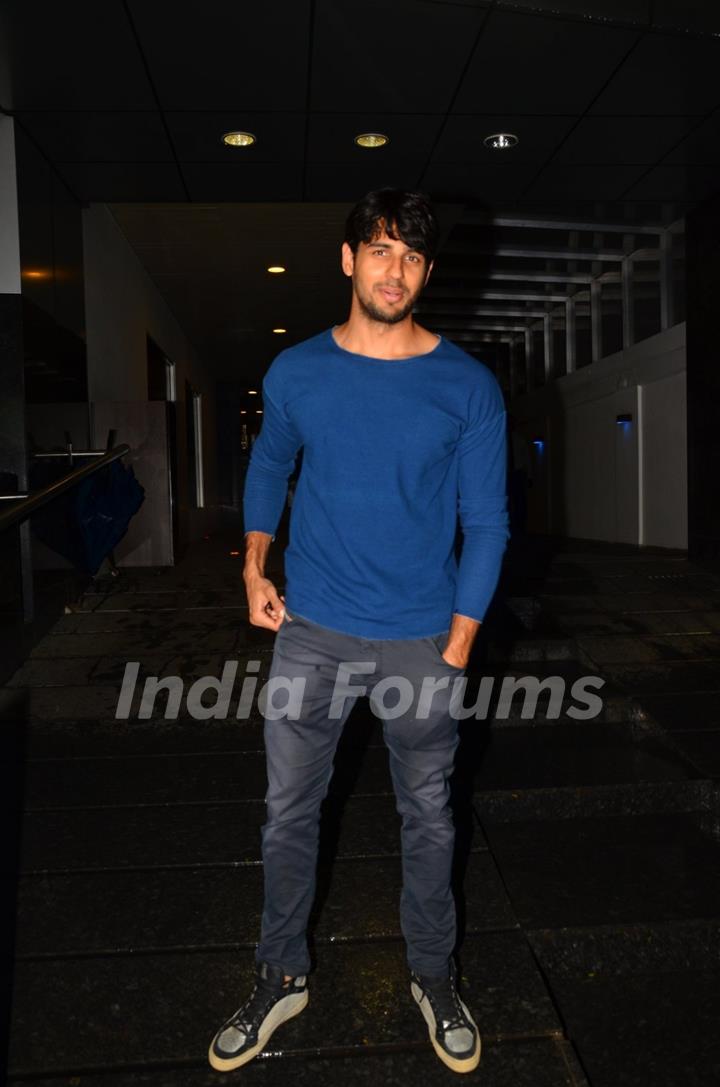 Sidharth Malhotra Snapped at Hakassan