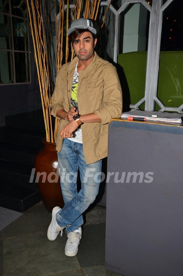 Manish Paul at Birthday Celebration of Director Anand Rai