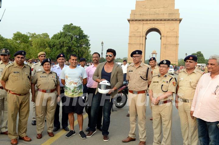 Arjun Kapoor Campaigns for Road Safety at India Gate