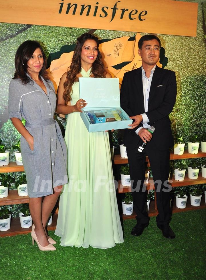 Bipasha Basu Launches New Shop 'Innisfree'