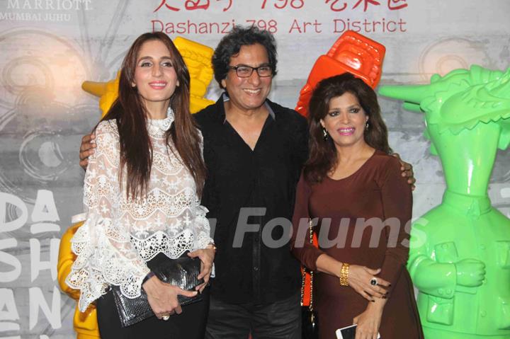 Farah Khan Ali,  Bina & Talat Aziz at Krishika Lulla's Party for The New Asian Restaurant 'DASHANZI'