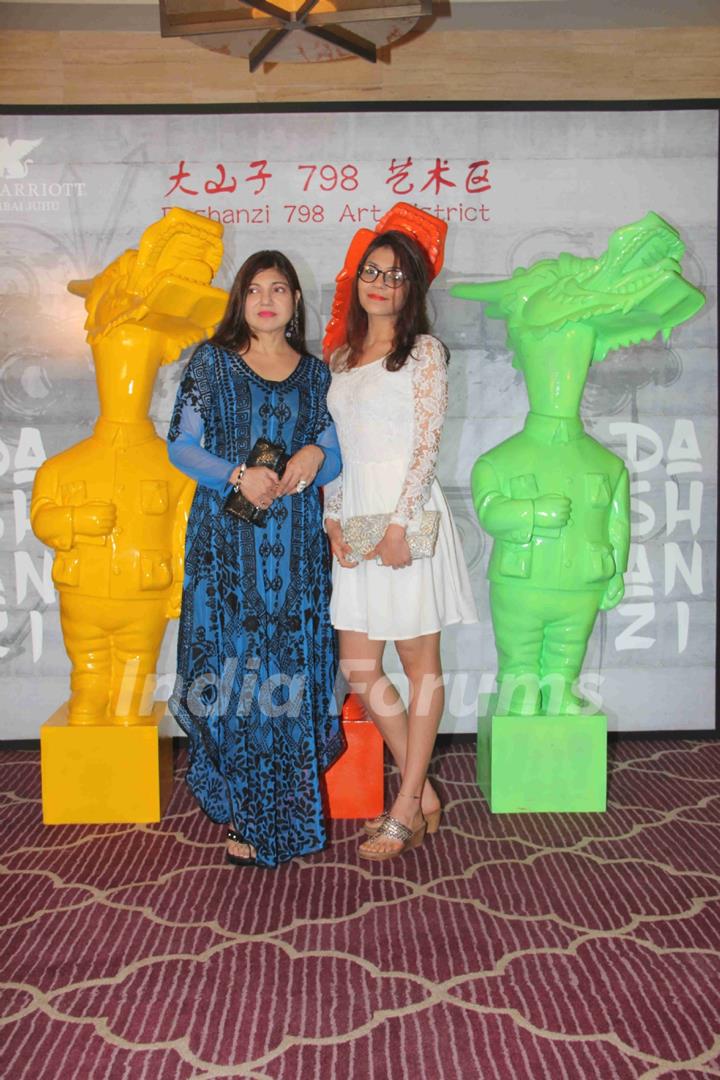 Alka Yagnik at Krishika Lulla's Party for The New Asian Restaurant DASHANZI