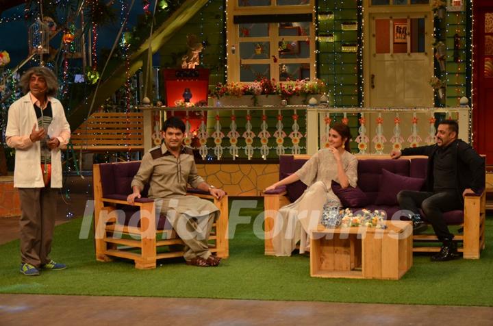 Salman Khan and Anushka Sharma Promotes 'SULTAN' with Kapil and team on 'The Kapil Sharma Show'