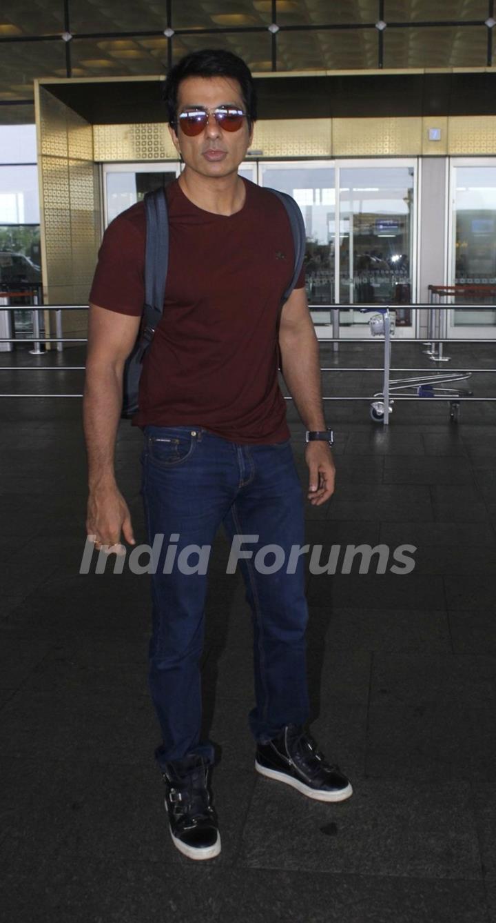 Sonu Sood snapped at airport