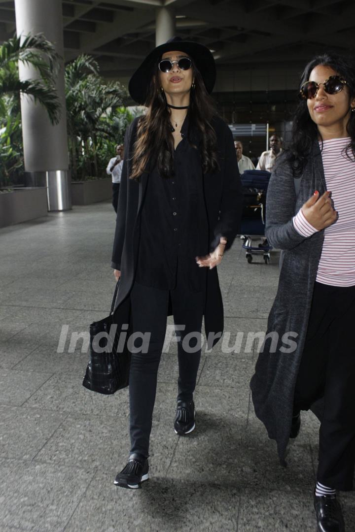 Sonam Kapoor posing at Airport