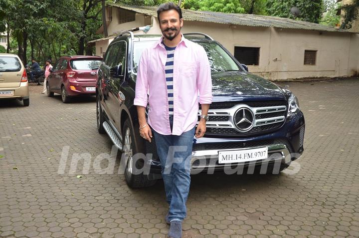 Vivek Oberoi snapped at Mehboob Studio